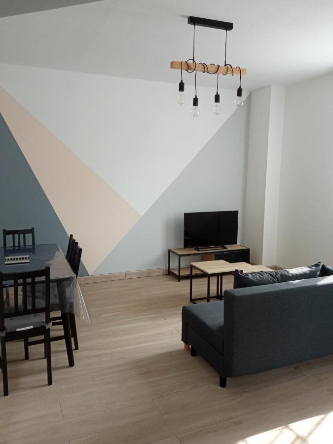 Joli Appartement Moderne / Proche De Dinard Pleurtuit Exteriér fotografie
